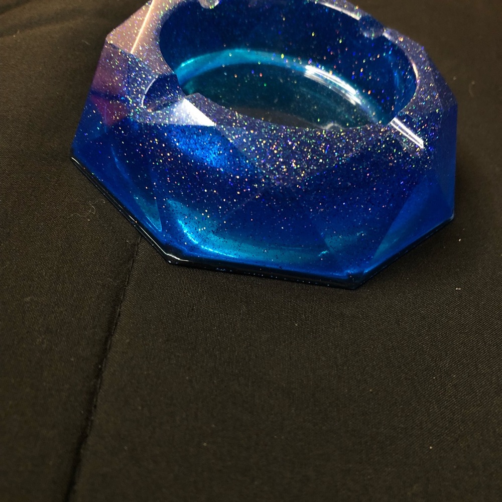ashtray blue wit silver & multi colored glitter